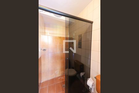 Casa à venda com 350m², 4 quartos e 6 vagasBanheiro