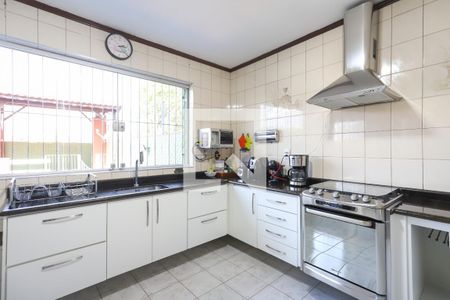 Casa à venda com 350m², 4 quartos e 6 vagasCozinha