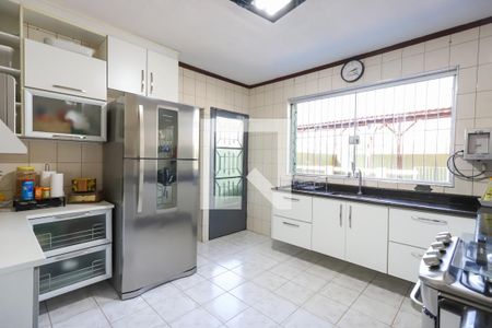 Casa à venda com 350m², 4 quartos e 6 vagasCozinha