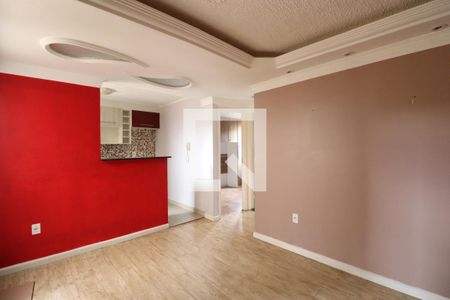 Sala de apartamento para alugar com 2 quartos, 45m² em Água Chata, Guarulhos