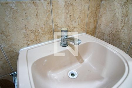 Apartamento para alugar com 47m², 2 quartos e 1 vagaBanheiro - Torneira