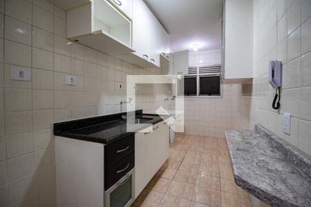 Apartamento para alugar com 47m², 2 quartos e 1 vagaCozinha e Área de Serviço