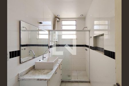 Apartamento à venda com 81m², 3 quartos e 1 vagaBanheiro Corredor