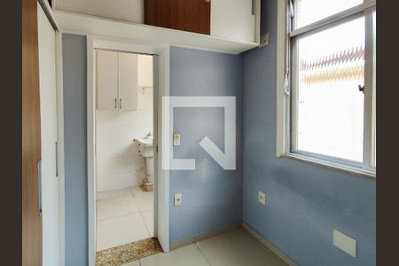 Apartamento à venda com 81m², 3 quartos e 1 vagaQuarto de Serviço