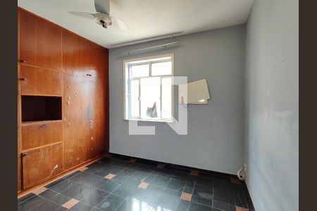 Apartamento à venda com 81m², 3 quartos e 1 vagaQuarto 2