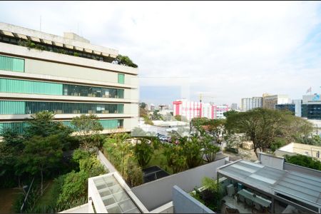 Apartamento à venda com 69m², 2 quartos e 1 vaga Apartamento à venda com 69m², 2 quartos e 1 vagaVista