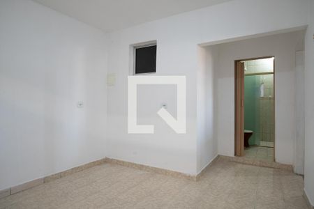 Sala de casa para alugar com 1 quarto, 31m² em Parque Císper, São Paulo