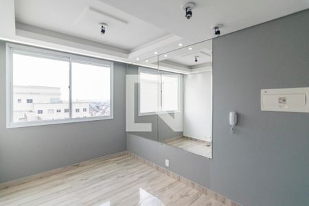 Sala de apartamento para alugar com 2 quartos, 37m² em Parque São Vicente, Santo André