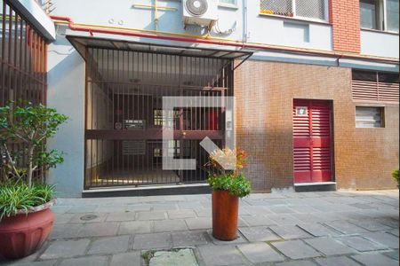 Apartamento para alugar com 75m², 2 quartos e sem vagafachada 