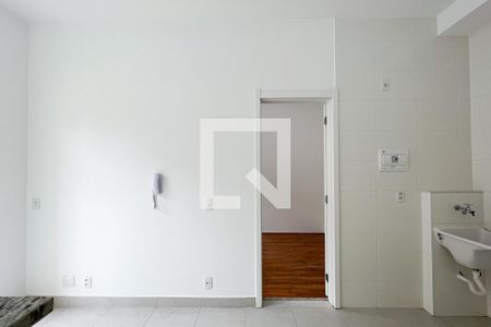Apartamento à venda com 37m², 1 quarto e sem vagaCozinha e Área de Serviço
