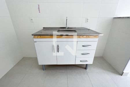 Apartamento à venda com 37m², 1 quarto e sem vagaCozinha e Área de Serviço