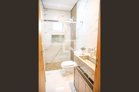 Banheiro da Suíte 1 de casa à venda com 2 quartos, 167m² em Nova Gerty, São Caetano do Sul