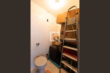 Casa para alugar com 245m², 4 quartos e 4 vagas Casa para alugar com 245m², 4 quartos e 4 vagasBanheiro 6