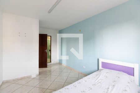 Casa para alugar com 245m², 4 quartos e 4 vagas Casa para alugar com 245m², 4 quartos e 4 vagasSuíte 3