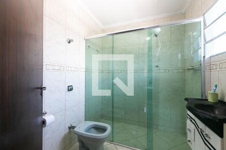 Casa para alugar com 245m², 4 quartos e 4 vagas Casa para alugar com 245m², 4 quartos e 4 vagasBanheiro da Suíte 3