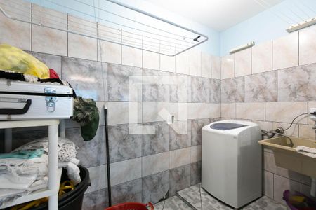 Casa para alugar com 245m², 4 quartos e 4 vagas Casa para alugar com 245m², 4 quartos e 4 vagasÁrea de Serviço