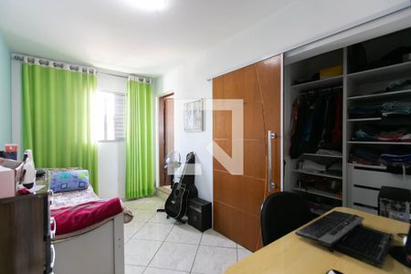 Casa para alugar com 245m², 4 quartos e 4 vagas Casa para alugar com 245m², 4 quartos e 4 vagasSuíte 2