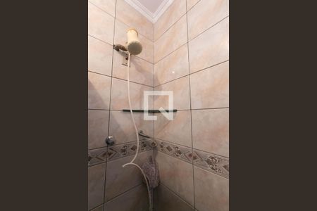 Casa para alugar com 245m², 4 quartos e 4 vagas Casa para alugar com 245m², 4 quartos e 4 vagasChuveiro