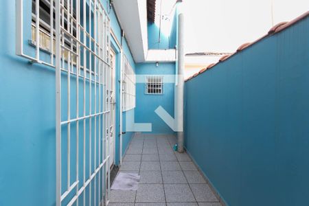 Casa para alugar com 245m², 4 quartos e 4 vagas Casa para alugar com 245m², 4 quartos e 4 vagasEntrada