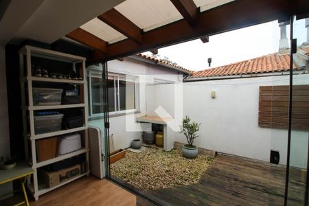 Casa de condomínio para alugar com 83m², 2 quartos e 2 vagasvaranda