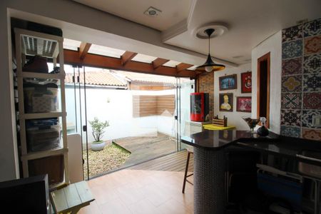 Casa de condomínio para alugar com 83m², 2 quartos e 2 vagasvaranda