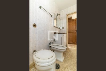 Apartamento à venda com 142m², 3 quartos e 1 vaga Apartamento à venda com 142m², 3 quartos e 1 vagaBanheiro 2