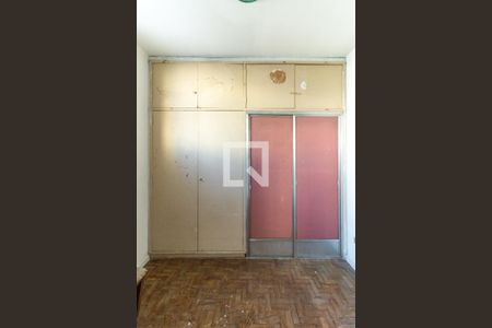 Apartamento à venda com 142m², 3 quartos e 1 vaga Apartamento à venda com 142m², 3 quartos e 1 vagaQuarto de Serviço