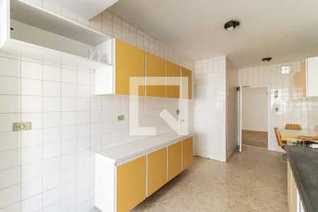 Apartamento à venda com 142m², 3 quartos e 1 vaga Apartamento à venda com 142m², 3 quartos e 1 vagaCozinha