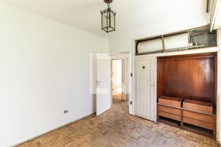 Apartamento à venda com 142m², 3 quartos e 1 vaga Apartamento à venda com 142m², 3 quartos e 1 vagaQuarto 3 - Armário