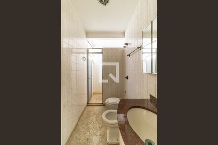 Apartamento à venda com 142m², 3 quartos e 1 vaga Apartamento à venda com 142m², 3 quartos e 1 vagaBanheiro 2