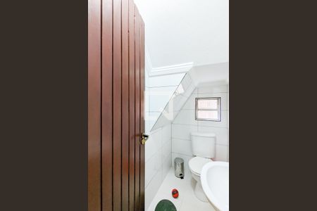 Casa à venda com 200m², 3 quartos e 4 vagasLavabo 