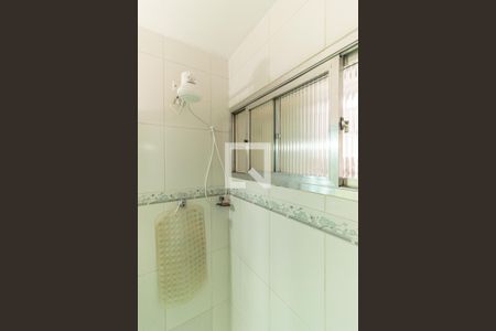 Apartamento à venda com 50m², 2 quartos e sem vagaBanheiro - Chuveiro