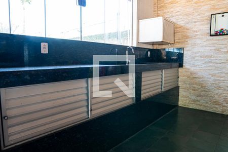 Apartamento à venda com 70m², 3 quartos e 2 vagas Apartamento à venda com 70m², 3 quartos e 2 vagasÁrea comum - Churrasqueira