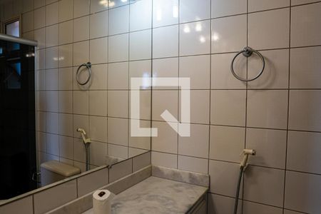 Apartamento à venda com 70m², 3 quartos e 2 vagas Apartamento à venda com 70m², 3 quartos e 2 vagasBanheiro Social