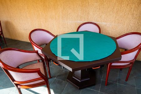 Apartamento à venda com 70m², 3 quartos e 2 vagas Apartamento à venda com 70m², 3 quartos e 2 vagasSala de Jogos