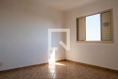 Apartamento à venda com 70m², 3 quartos e 2 vagas Apartamento à venda com 70m², 3 quartos e 2 vagasSuíte