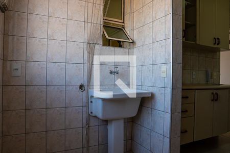 Apartamento à venda com 70m², 3 quartos e 2 vagas Apartamento à venda com 70m², 3 quartos e 2 vagasÁrea de Serviço