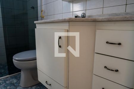 Apartamento à venda com 70m², 3 quartos e 2 vagas Apartamento à venda com 70m², 3 quartos e 2 vagasBanheiro da Suíte