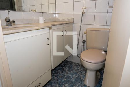 Apartamento à venda com 70m², 3 quartos e 2 vagas Apartamento à venda com 70m², 3 quartos e 2 vagasBanheiro Social