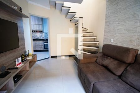Sala de casa de condomínio à venda com 3 quartos, 140m² em Vila Taquari, São Paulo