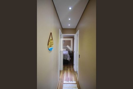 Corredor de apartamento para alugar com 2 quartos, 45m² em Parque Munhoz, São Paulo
