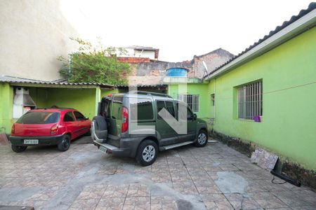 Casa à venda com 212m², 4 quartos e 5 vagasQuintal