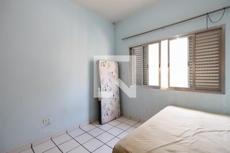 Casa à venda com 450m², 4 quartos e 2 vagasQuarto 1