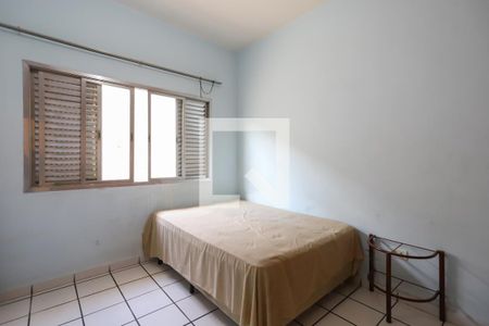 Casa à venda com 450m², 4 quartos e 2 vagasQuarto 1