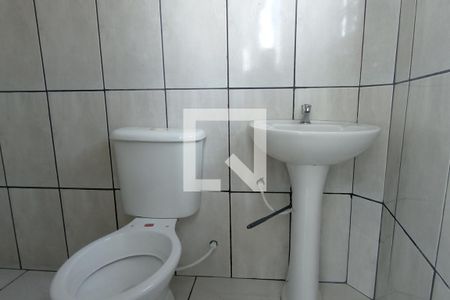 Casa à venda com 300m², 8 quartos e 1 vaga Casa à venda com 300m², 8 quartos e 1 vagaBanheiro Casa 2