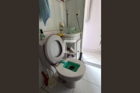 Casa à venda com 300m², 8 quartos e 1 vaga Casa à venda com 300m², 8 quartos e 1 vagaBanheiro 2 Casa 1