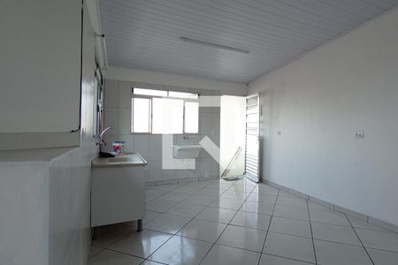 Casa à venda com 300m², 8 quartos e 1 vaga Casa à venda com 300m², 8 quartos e 1 vagaSala/Cozinha Casa 2