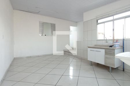 Casa à venda com 300m², 8 quartos e 1 vaga Casa à venda com 300m², 8 quartos e 1 vagaSala/Cozinha Casa 2