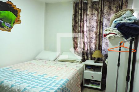 Quarto 2 de apartamento para alugar com 2 quartos, 45m² em Coqueiros, Florianópolis