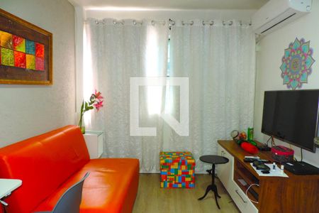 Sala de apartamento para alugar com 2 quartos, 45m² em Coqueiros, Florianópolis